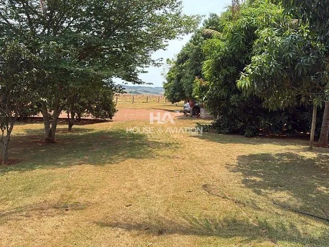 Fazenda com 363m² 4 quartos e 2 banheiros, à venda, no bairro Zona rural em Brazabrantes