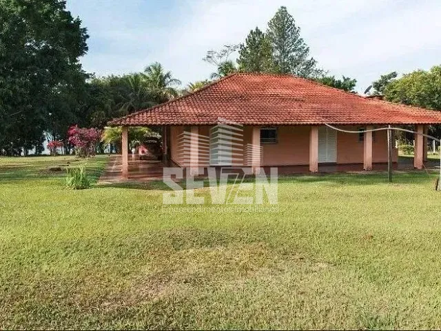 Fazenda com 12200m² 2 quartos e 2 banheiros, à venda, no bairro Zona Rural em Arealva