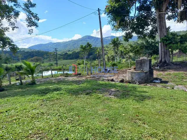 Fazenda com 710000m² 3 quartos e 2 banheiros, à venda, no bairro centro em Ibicaraí