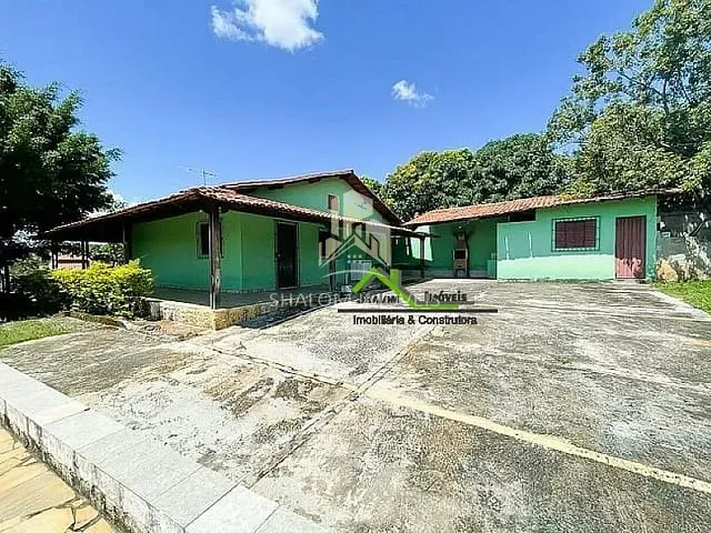 Chácara com 1100m² 3 quartos e 1 banheiro, à venda, no bairro Centro em Lagoa Santa