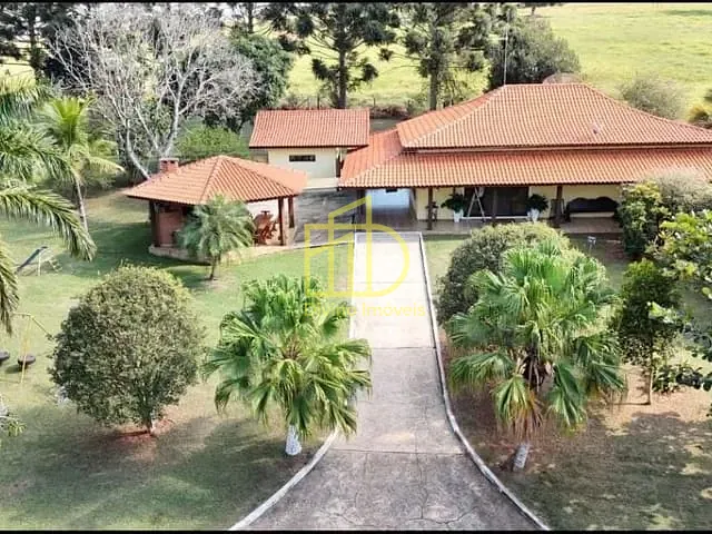 Fazenda com 1234200m², à venda, no bairro Angatuba em Angatuba
