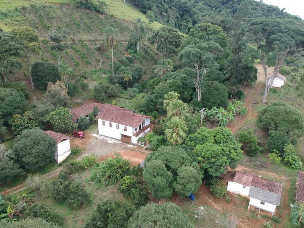 https://static.arboimoveis.com.br/FA0013_JRIMOB/fazenda-a-venda-em-amparo1630691669414svzwv.jpg