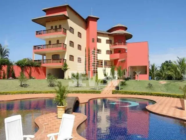 Fazenda com 3944600m² 16 quartos e 11 banheiros, à venda, no bairro Zona Rural em Pirajuí