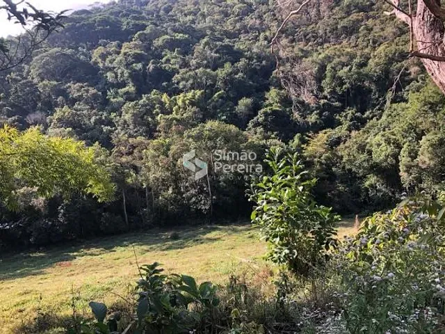 Fazenda com 132m² 3 quartos e 1 banheiro, à venda, no bairro Torreões em Juiz de Fora