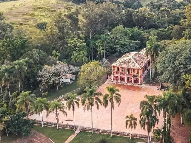 Fazenda com 1310000m² 6 quartos e 3 banheiros, à venda, no bairro Jardim Leonor em Itatiba