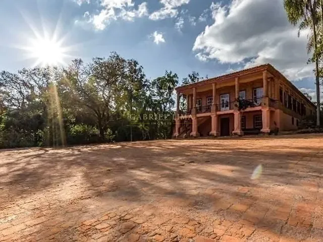 Fazenda com 1310000m² 6 quartos e 3 banheiros, à venda, no bairro Jardim Leonor em Itatiba