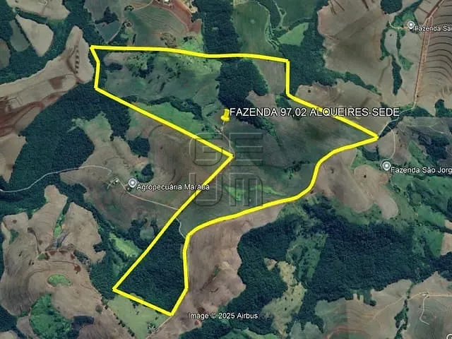 Fazenda com 2347884m² 3 quartos e 2 banheiros, à venda, no bairro Rural em Tamarana