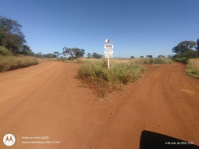 Fazenda com 387200m² 3 quartos e 1 banheiro, à venda, no bairro zona rural em Morrinhos