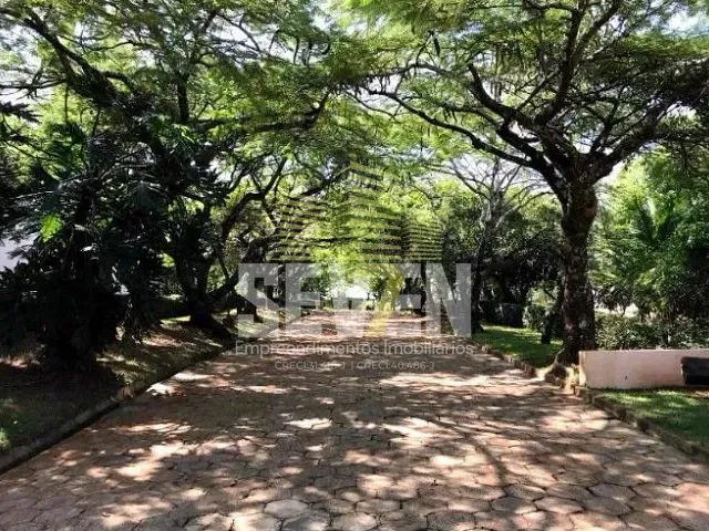 Fazenda com 250000m² 2 quartos e 2 banheiros, à venda, no bairro São Berto em Manduri