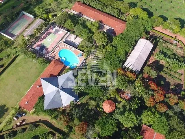 Fazenda com 250000m² 2 quartos e 2 banheiros, à venda, no bairro São Berto em Manduri