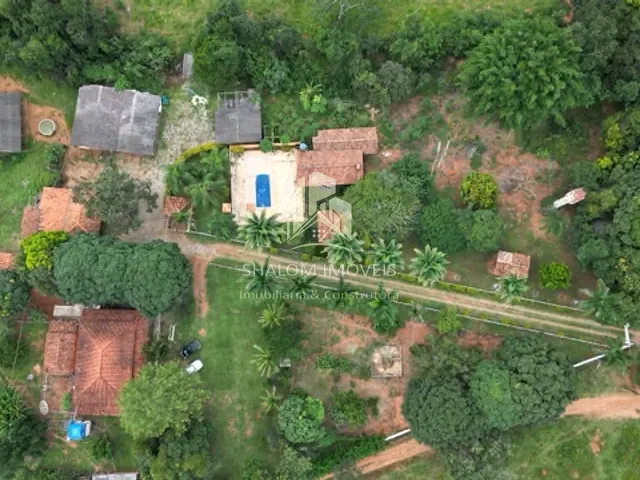 Fazenda com 45000000m² 6 quartos e 6 banheiros, à venda, no bairro Centro em Baldim