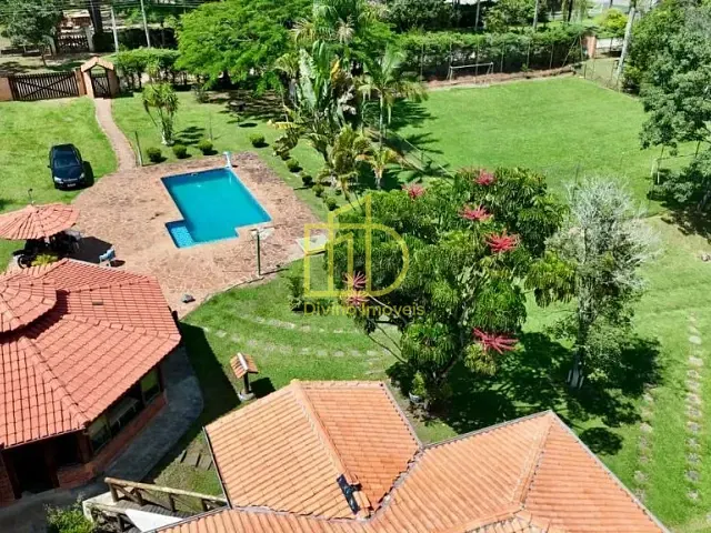 Fazenda com 5000m² 3 quartos e 1 banheiro, à venda, no bairro Área Rural em Itapetininga