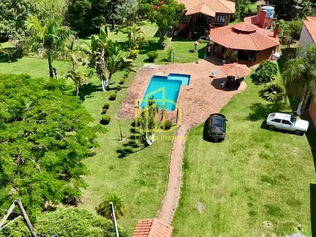 Fazenda com 5000m² 3 quartos e 1 banheiro, à venda, no bairro Área Rural em Itapetininga