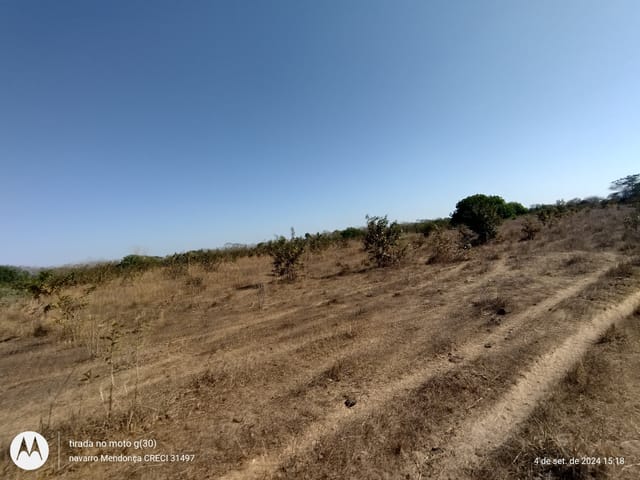 Fazenda com 10m² 5 quartos e 5 banheiros, à venda, no bairro Área rural em Araguaçu