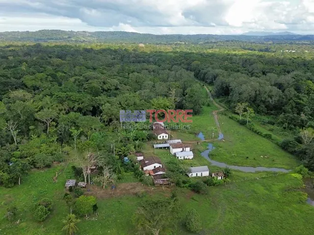 Fazenda com 575000m² 7 quartos e 7 banheiros, à venda, no bairro Centro em Ilhéus