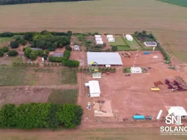 Fazenda com 3850m² 3 quartos e 4 banheiros, à venda, no bairro Centro em Primavera do Leste