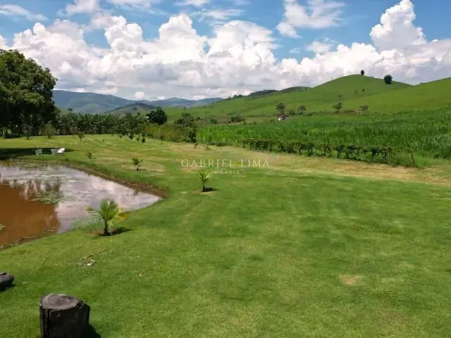Fazenda com 7750000m² 5 quartos e 4 banheiros, à venda, no bairro Cruz em Lorena
