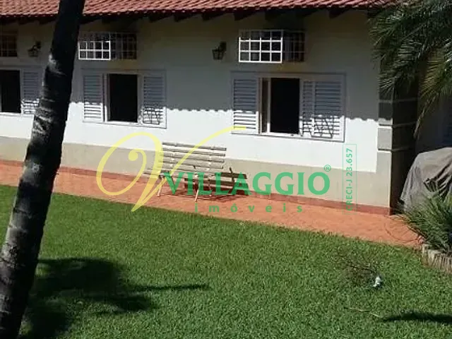 Fazenda com 1000m² 5 quartos e 7 banheiros, à venda, no bairro Fronteira em Fronteira