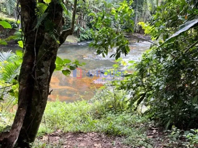 Fazenda com 540m² 2 quartos e 2 banheiros, à venda, no bairro Piedade  em Una