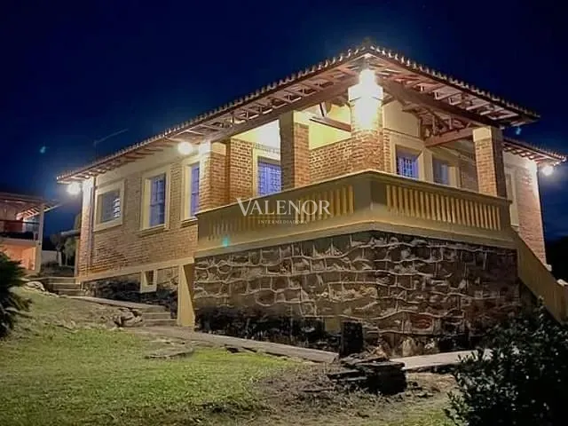 Fazenda com 968000m² 8 quartos e 6 banheiros, à venda, no bairro Centro em Itapira