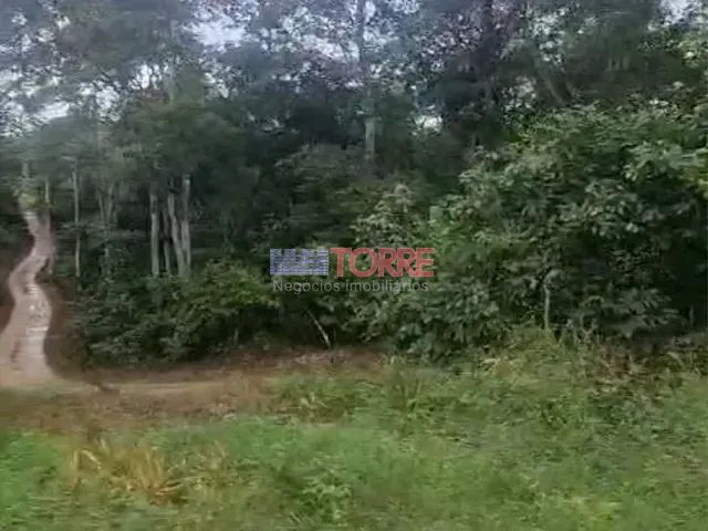 Fazenda com 1460000m² 3 quartos e 2 banheiros, à venda, no bairro Zona Rural em Camacan