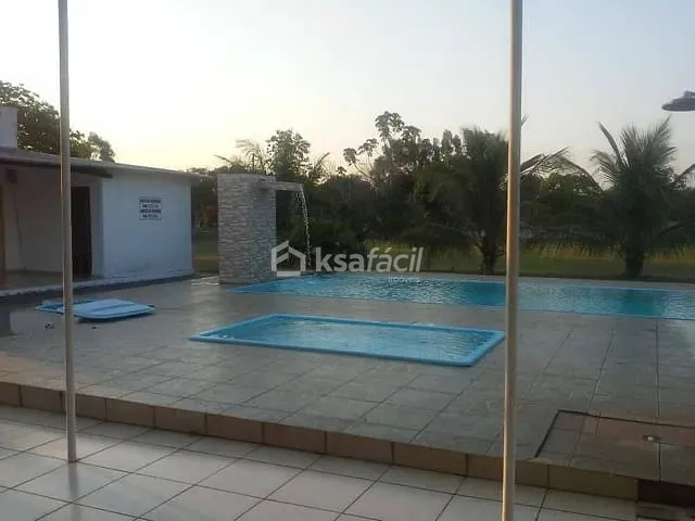 Fazenda com 10000m² 4 quartos e 4 banheiros, à venda, no bairro Chácara das Mansões em Campo Grande