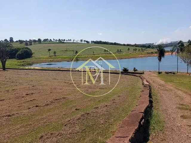 Fazenda com 1403600m², à venda, no bairro Área Rural de Avaré em Avaré