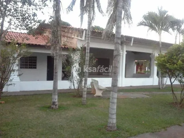 Fazenda com 5000m² 3 quartos e 3 banheiros, à venda, no bairro Chácara das Mansões em Campo Grande