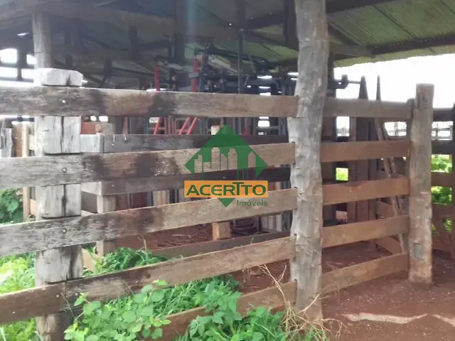 Fazenda com 52080000m², à venda, no bairro Zona Rural em Paranatinga
