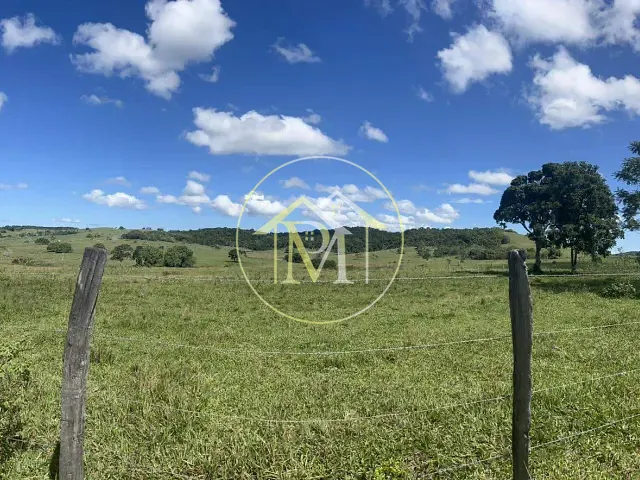 Fazenda com 1258400m² 2 quartos e 1 banheiro, à venda, no bairro Área rural de Araruama em Araruama