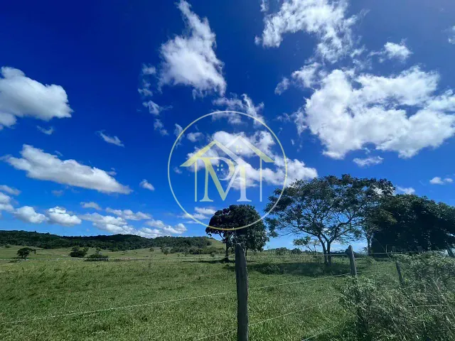 Fazenda com 1258400m² 2 quartos e 1 banheiro, à venda, no bairro Área rural de Araruama em Araruama
