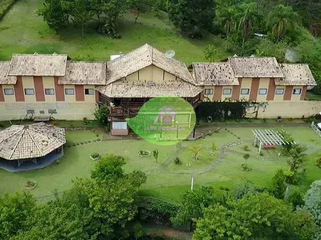 Fazenda com 13000m² 12 quartos e 15 banheiros, à venda, no bairro Centro (São Roque) em São Roque