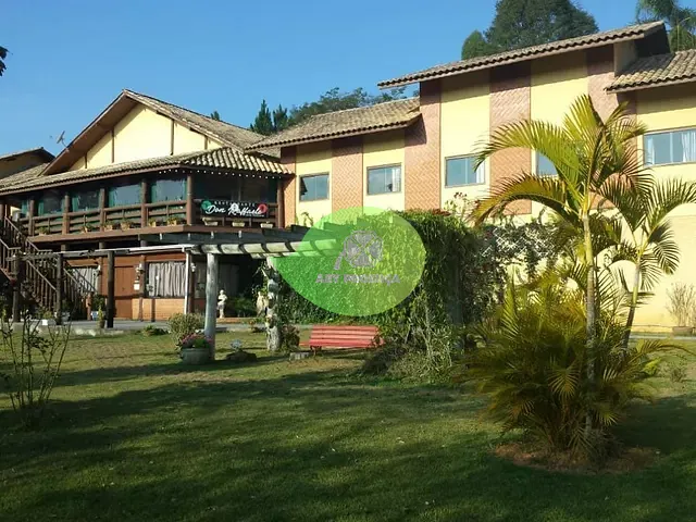 Fazenda com 13000m² 12 quartos e 15 banheiros, à venda, no bairro Centro (São Roque) em São Roque