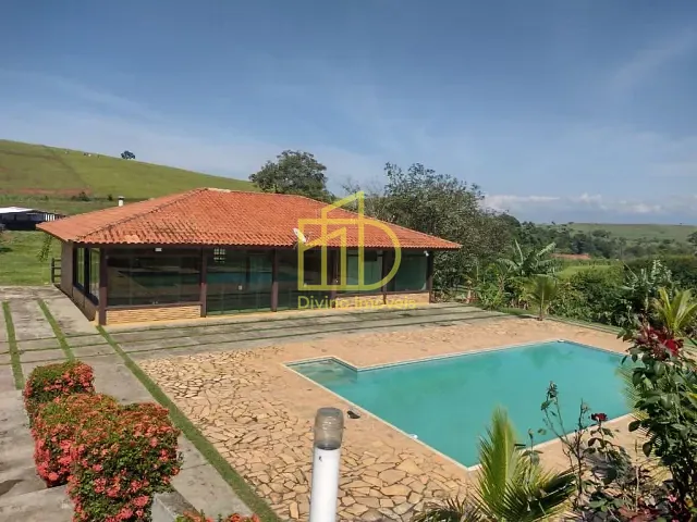Fazenda com 7986000m², à venda, no bairro Margem Esquerda em Cachoeira Paulista