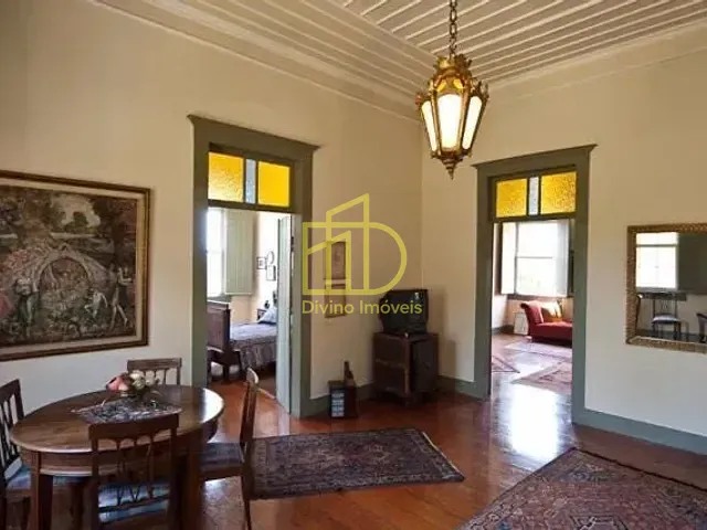 Fazenda com 380m², à venda, no bairro Centro em Cachoeira Paulista