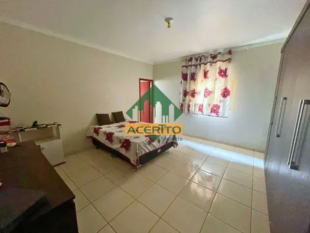 Fazenda com 525m² 3 quartos e 3 banheiros, à venda, no bairro Aeroporto em Araçatuba