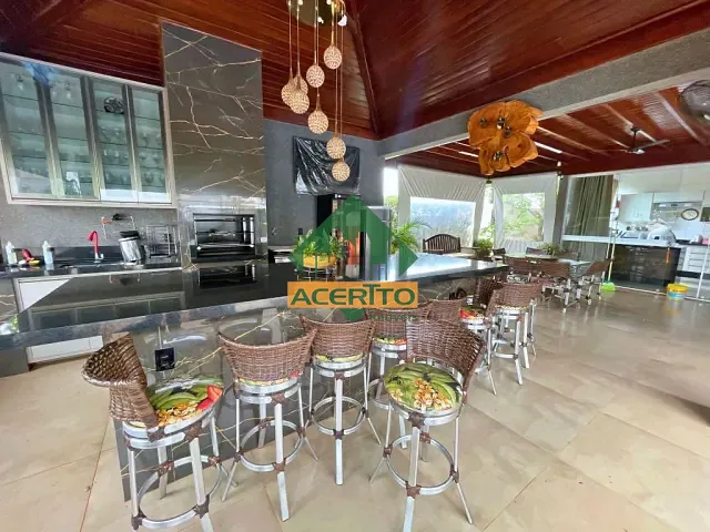 Fazenda com 578m² 4 quartos e 4 banheiros, à venda, no bairro Aeroporto em Araçatuba