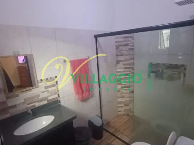 Fazenda com 463m² 2 quartos e 3 banheiros, à venda, no bairro Zona Rural em Icém