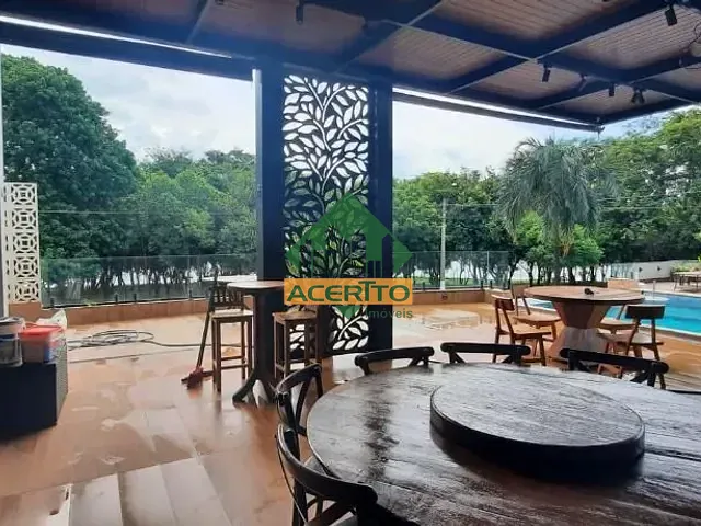Fazenda com 756m² 4 quartos e 5 banheiros, à venda, no bairro Aeroporto em Araçatuba