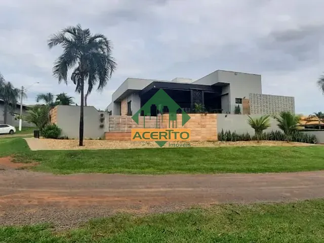 Fazenda com 756m² 4 quartos e 5 banheiros, à venda, no bairro Aeroporto em Araçatuba