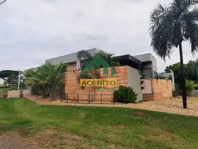 Fazenda com 756m² 4 quartos e 5 banheiros, à venda, no bairro Aeroporto em Araçatuba