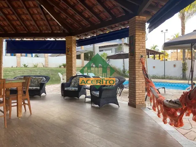 Fazenda com 1244m² 4 quartos e 6 banheiros, à venda, no bairro Chácaras Paraíso em Araçatuba