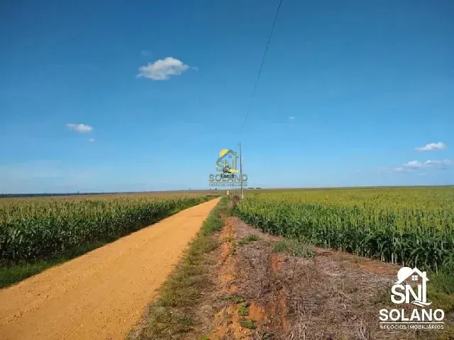 Fazenda com 27000m² 3 quartos e 1 banheiro, à venda, no bairro Zona Rural em Nova Mutum