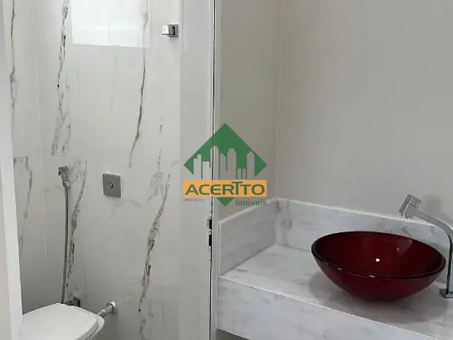 Fazenda com 600m² 4 quartos e 3 banheiros, à venda, no bairro Aeroporto em Araçatuba