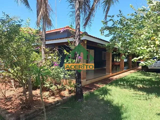 Fazenda com 1852m² 3 quartos e 2 banheiros, à venda, no bairro Vila Mendonça em Araçatuba