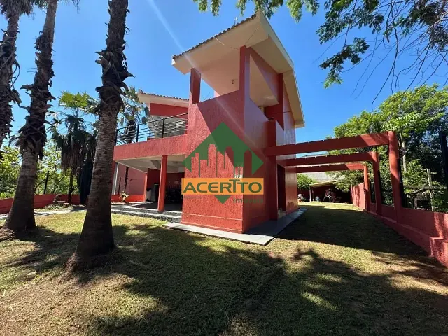 Fazenda com 566m² 2 quartos e 3 banheiros, à venda, no bairro Conjunto Habitacional Claudionor Cinti em Araçatuba