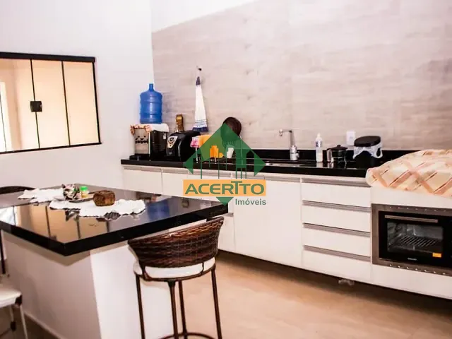 Fazenda com 3000m² 3 quartos e 2 banheiros, à venda, no bairro Vila Mendonça em Araçatuba