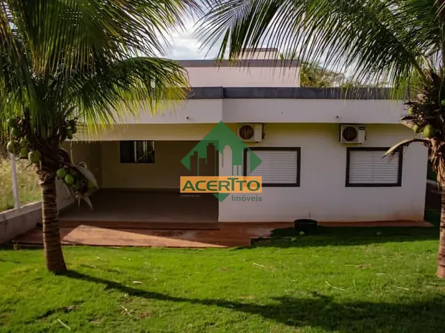 Fazenda com 3000m² 3 quartos e 2 banheiros, à venda, no bairro Vila Mendonça em Araçatuba