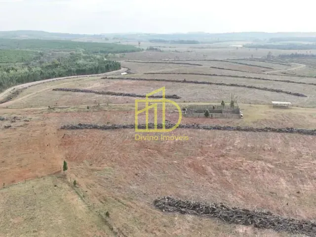Fazenda com 4694800m², à venda, no bairro Jardim Nossa Senhora de Fátima em Tatuí