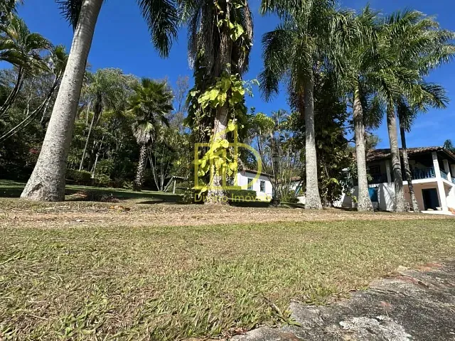 Fazenda com 968000m², à venda, no bairro Estância Suiça em Serra Negra